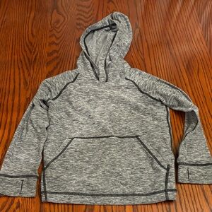 Hanna Andersson stretching hoodie size 3
